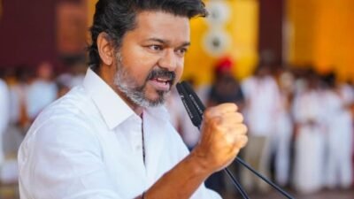 തമിഴ്‌നാട്ടില്‍ വിജയ് തരംഗം; മതുരാന്തകത്തും ധരാപുരത്തും ടിവികെ ജയത്തിലേക്ക്.